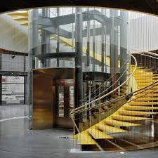 تحقیق اصول طراحی آسانسور و پله در سازه
